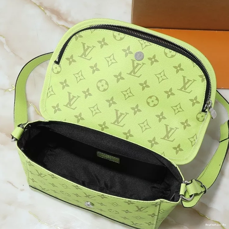 Reliable Louis Unisex Vuitton Bags 6369 Messenger For 0116